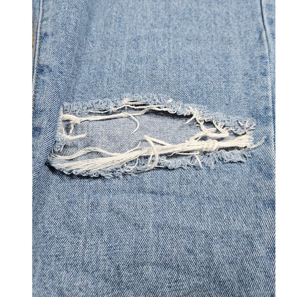 Cotton On Mom Jean Womens 10‎ Light Wash Distressed High Rise Blue Denim Classic